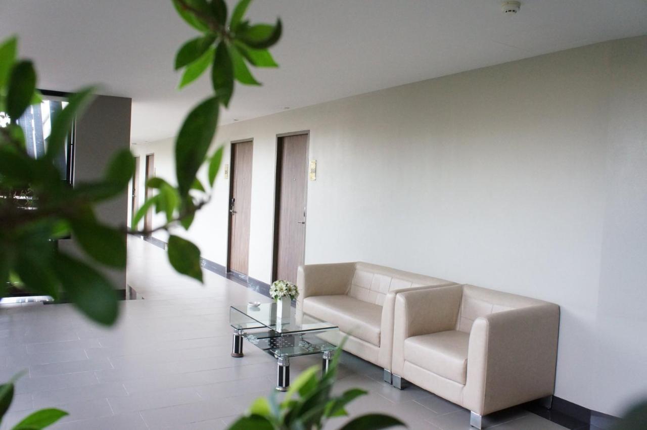Romyen Garden Place Nakhon Ratchasima Exterior photo